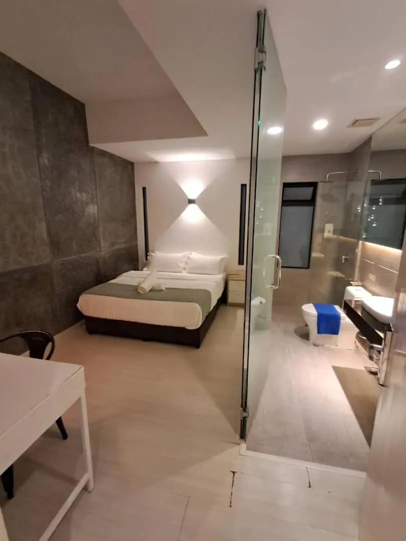 Modern Cave Boutique Stay Малакка Проживание в семье